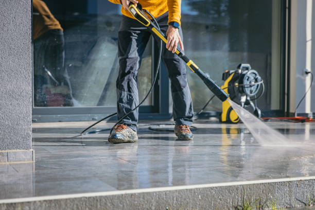 Best Playground Equipment Cleaning  in Canfield, OH